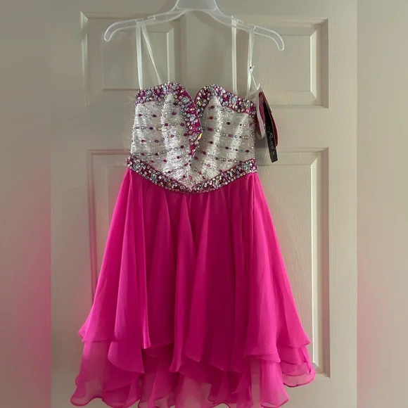 Mori Lee | Dresses | Mori Lee Champagnehot Pink Strapless Dress Size 6 |  Poshmark